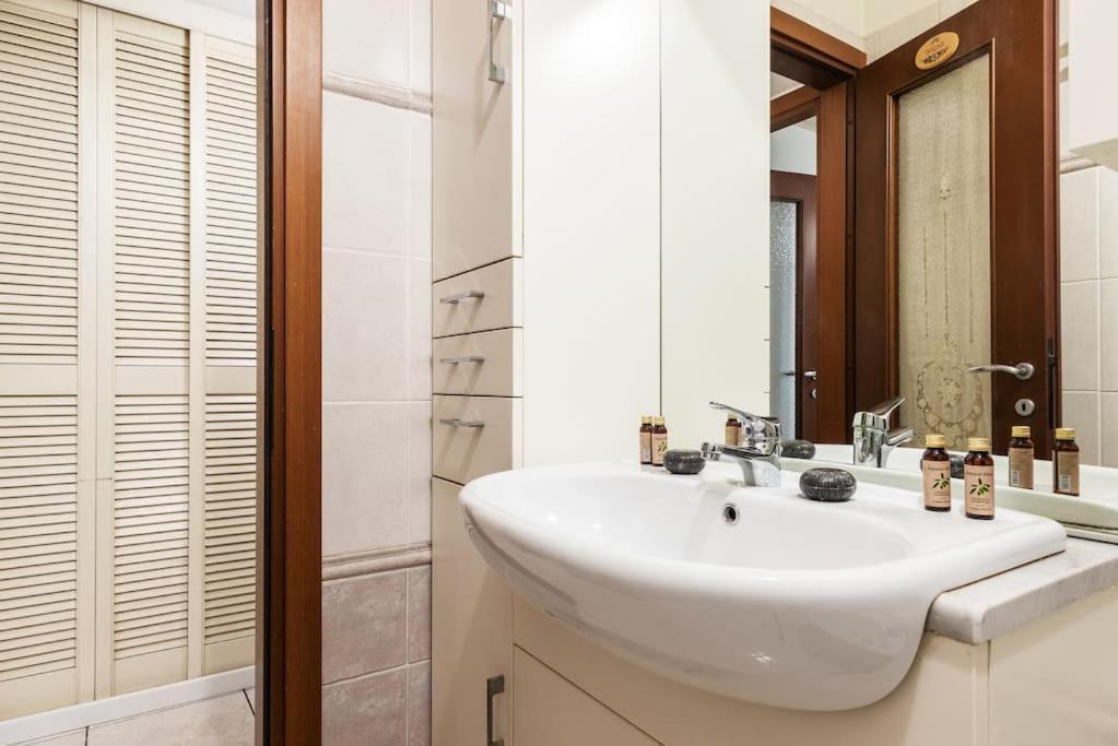 Anna E Tino Flexyrent Apartment Milan Exterior photo